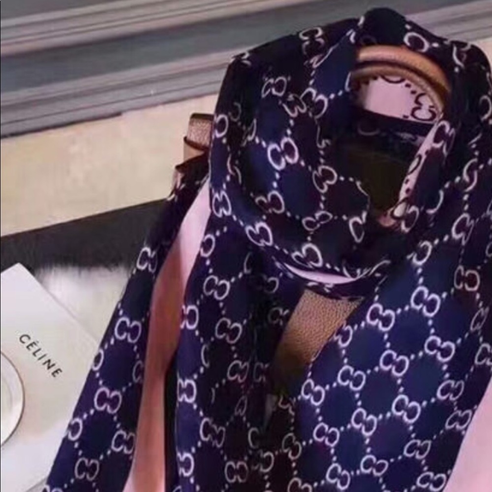 Pashmina shawl $$90